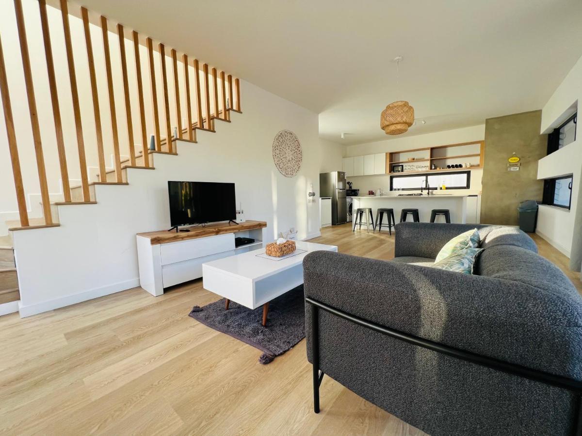 Into The Sea - Modern Home Close To The Beach Albion Exterior foto