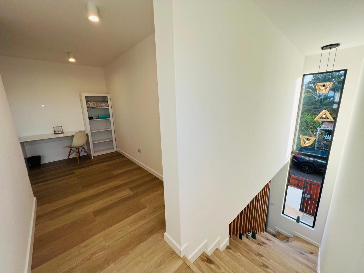 Into The Sea - Modern Home Close To The Beach Albion Exterior foto
